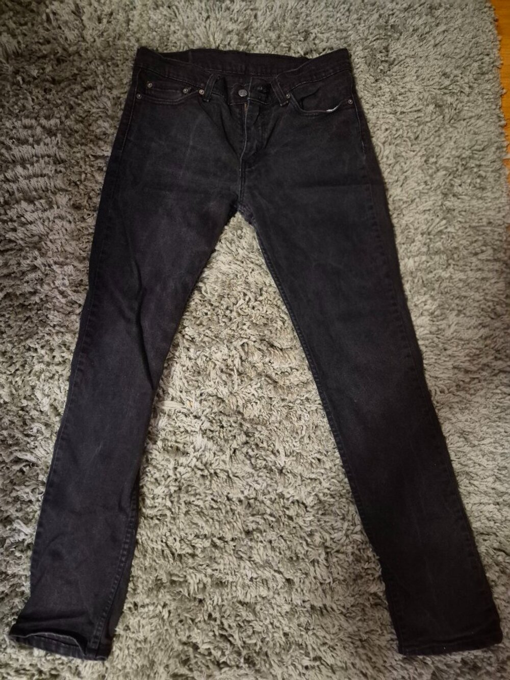 Levi's